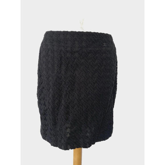 CHANEL Dresses & Skirts - 2005 CHANEL 05C Black Textured Skirt Wool FR-40/42 Vintage